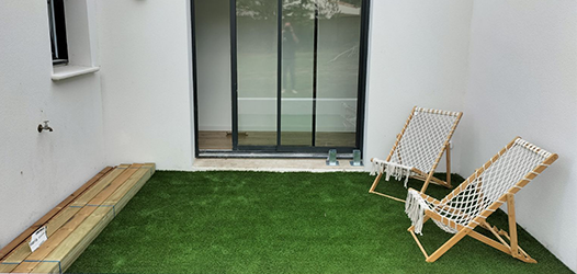 Patio artificial grass installation